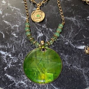 Croft & Barrow Green and Gold Necklace Set
